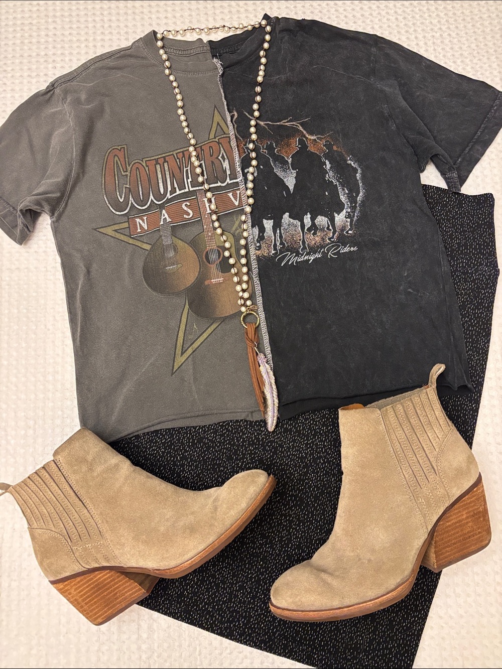 Distressed Country Graphic Short Sleeve Tee Charcoal Black Festival Concert M